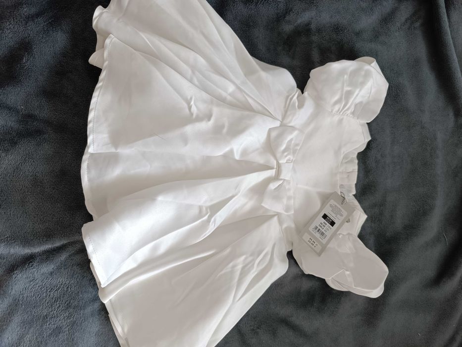 Nowa Sukienka na chrzest