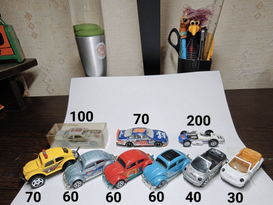 Машинки модели hot wheels matchbox Johnny lightning racing champions tomica
