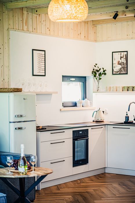 domek nad jeziorem, mazury, jacuzzi, Siemiany, Jeziorak