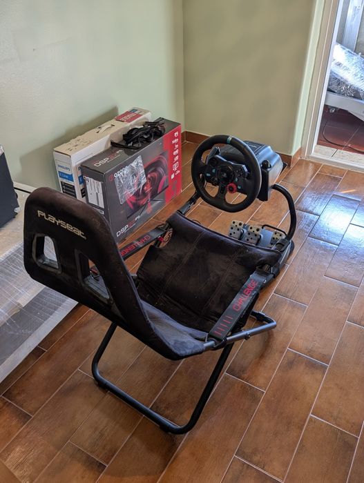 Playseat Challenge + Volante Logitech G29