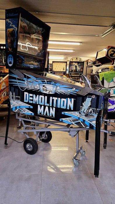 flipper ,fliper WHO DUNNIT i DEMOLITION MAN - duży wybór zobacz...