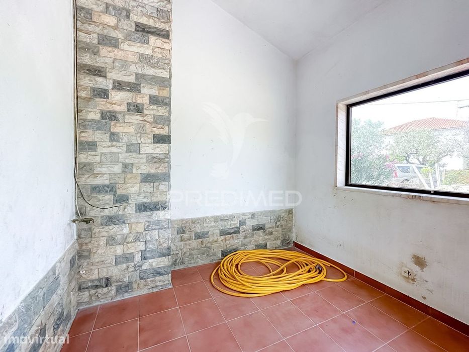 Moradia T3 Isolada - Bodegão - Tomar