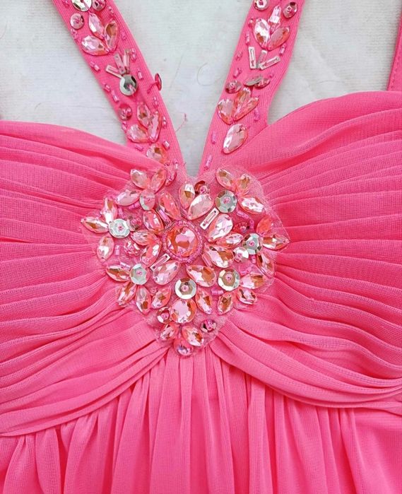 Różowa długa sukienka wieczorowa balowa Xscape