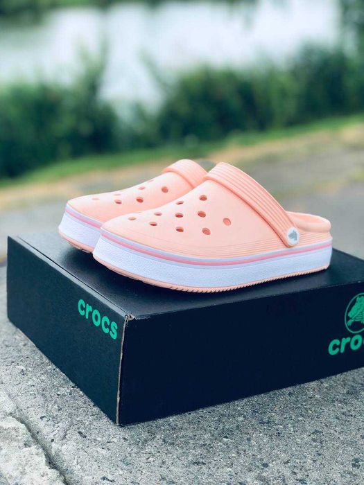 Crocs тапочки женские персиковые  Новая  колекция! Лнто 2026 Новинка Топ Крокси підліткові женские кроксы сандали crpcs