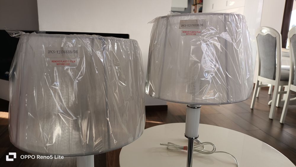 Lampy stołowe nowe.