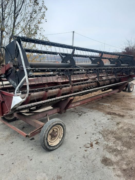 Комбайн КЗС 1218