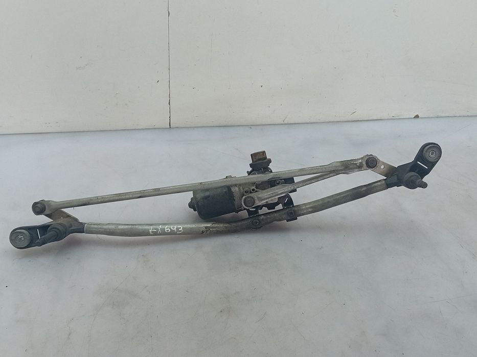 Motor limpa vidros frente DACIA Sandero II (5S_)