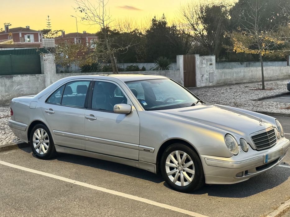 Mercedes E220 CDi Automatica — photo 2
