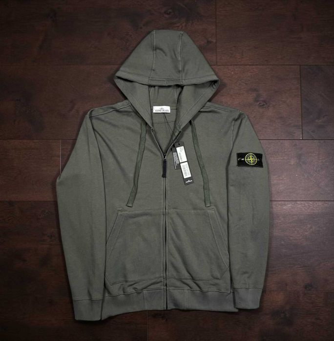Кофта Stone Island, под все случаи жизни