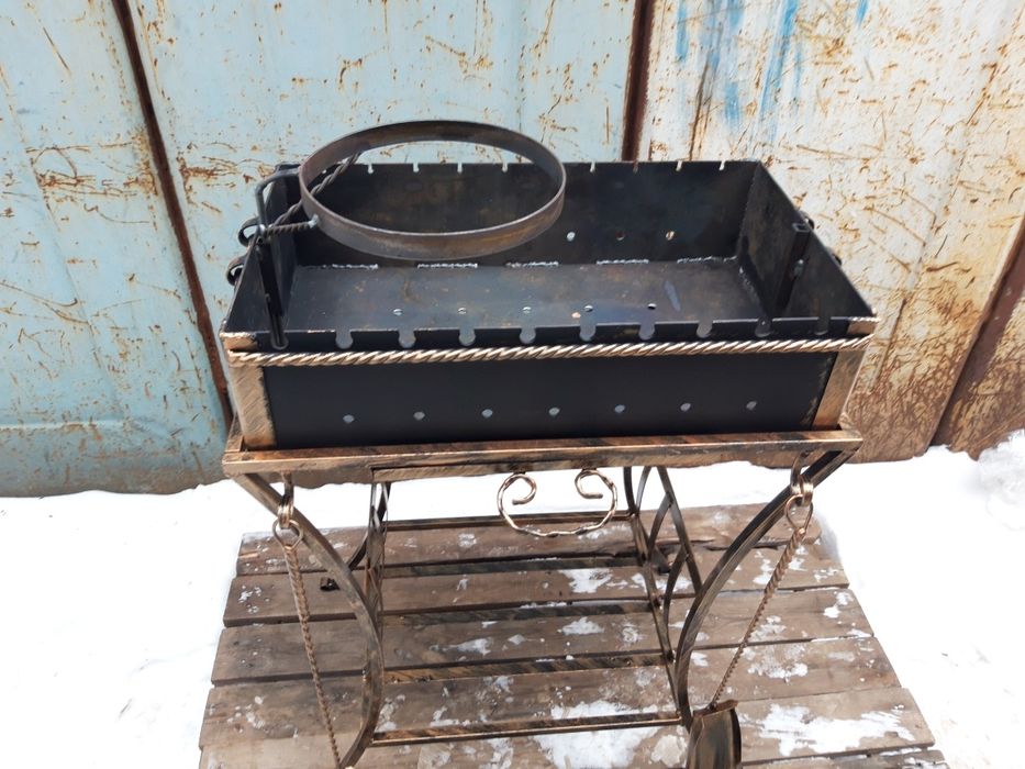 Продам мангал. Кованый. Разборной.