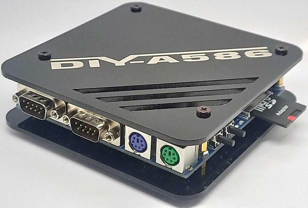 DIY A586. Полностью собранный компьютер. (Amiga 500, NES,ZX-Spectrum)