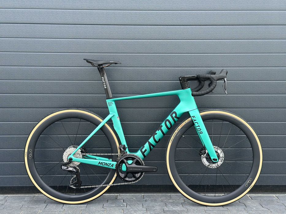 Rower szosowy Factor Monza rozmiar  54 Ultegra di2