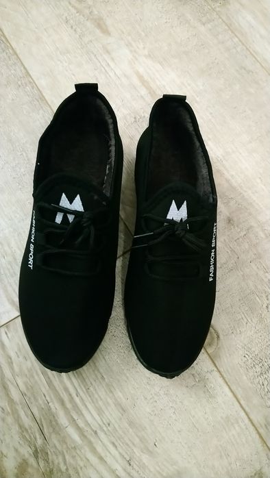 Buty sportowe - Nowe - rozm  40