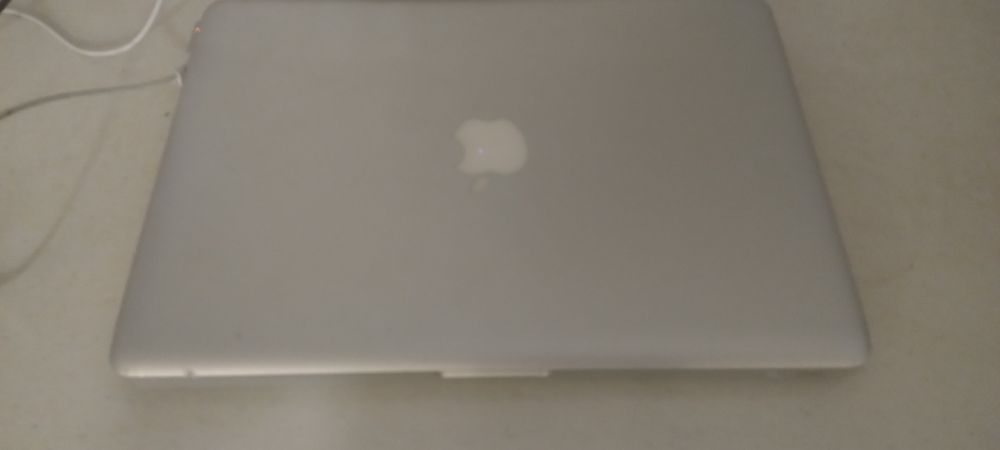 Mac Book Pro 13" 2009r.