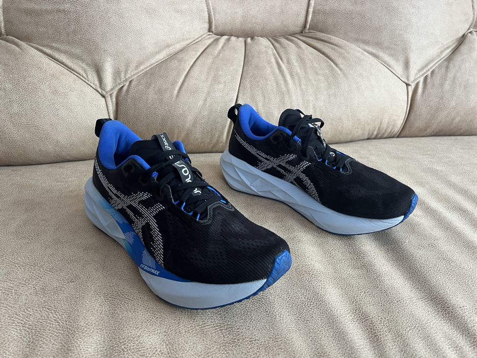 Asics NovaBlast 5 (42 -27см)