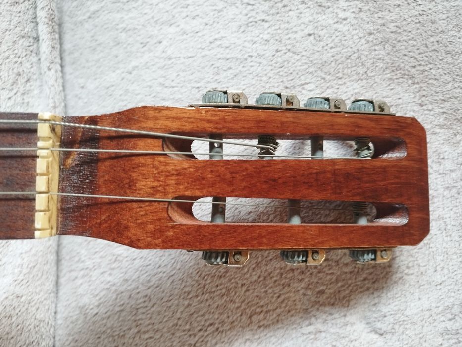Gitara akustyczna 7/8