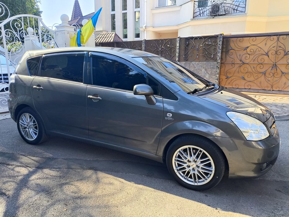 Toyota Corolla verso