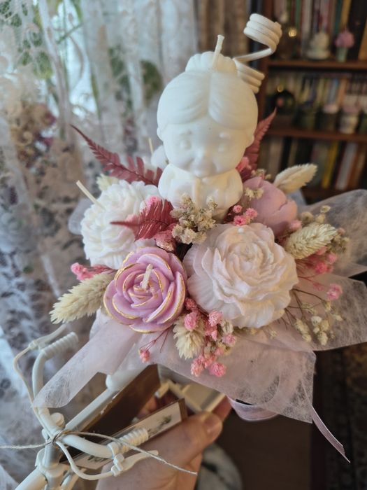 Flower box, dzień babci i dziadka , bukiet że świec sojowych