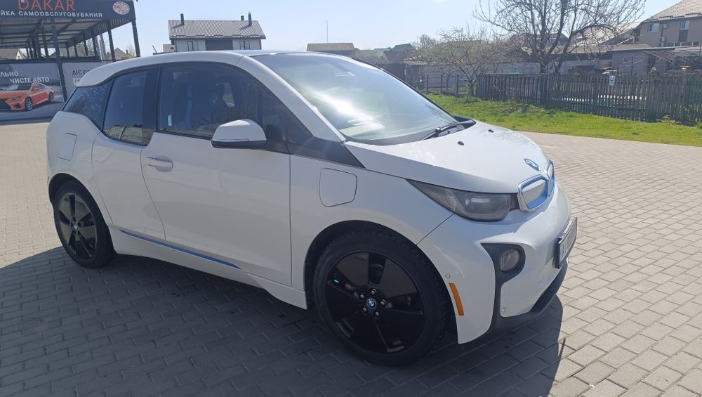 Продам BMW i3 REX