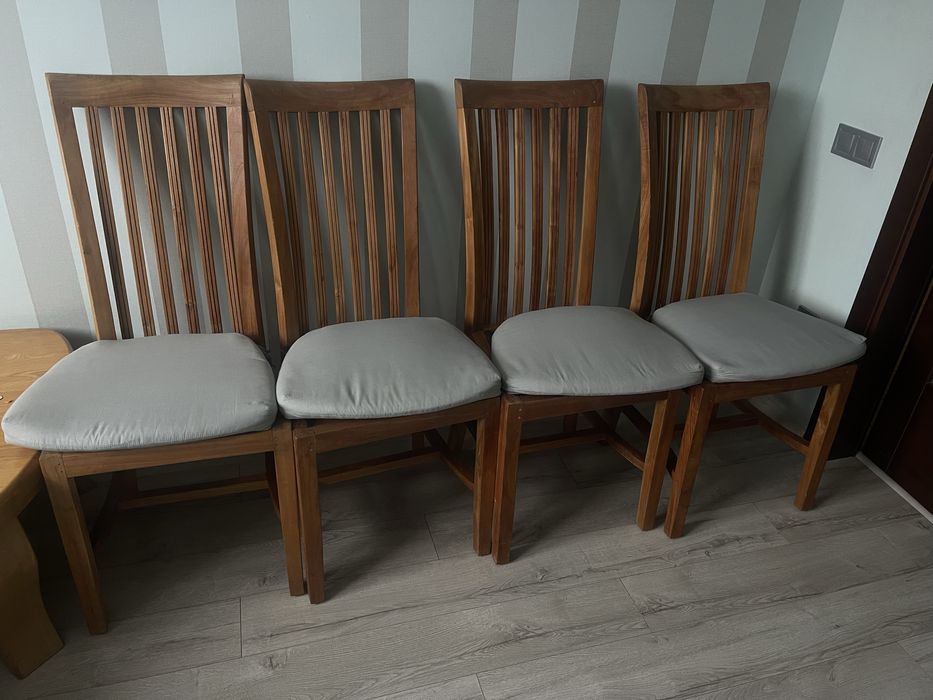 Комплект кухонний стільці 4 шт