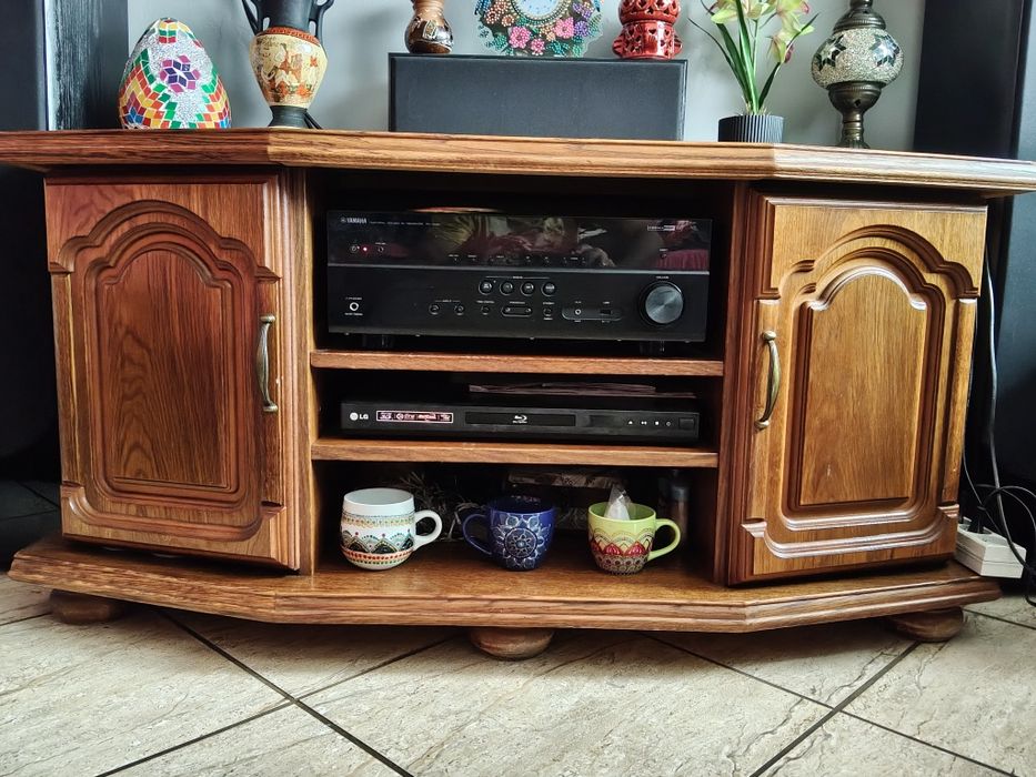 Sprzedam komplet mebli stylowych