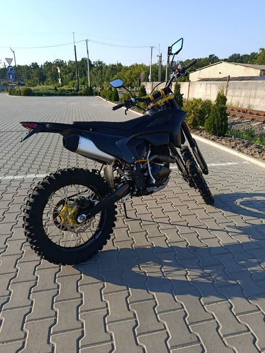 Продам Spark sp 300p1