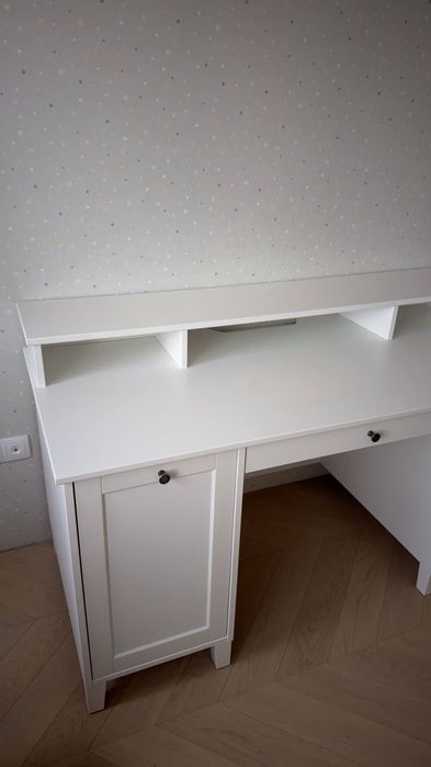 ІКЕА Письмовий стіл з надставкою IDANÄS ІДАНЕС, 594.839.92