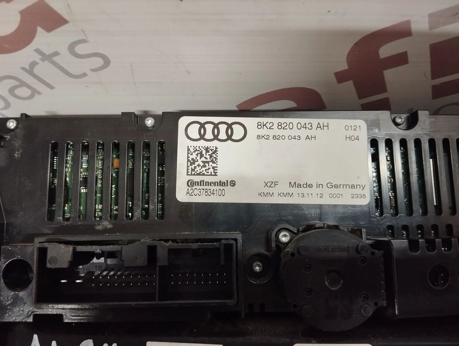COMANDO SOFAGEM E AC / CLIMATRONIC AUDI A4 B8 / A5 REF. 8K2820043AH