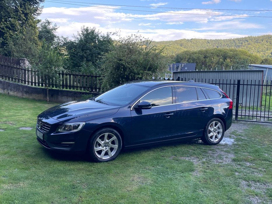 Volvo V60 2.0d 2014r