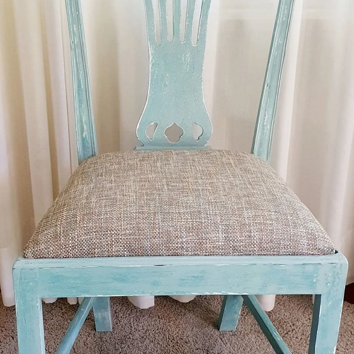 Par de cadeiras estilo Provençal
