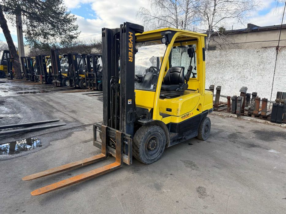 Навантажувач вилковий Hyster H2.5FT Вагонник дизель