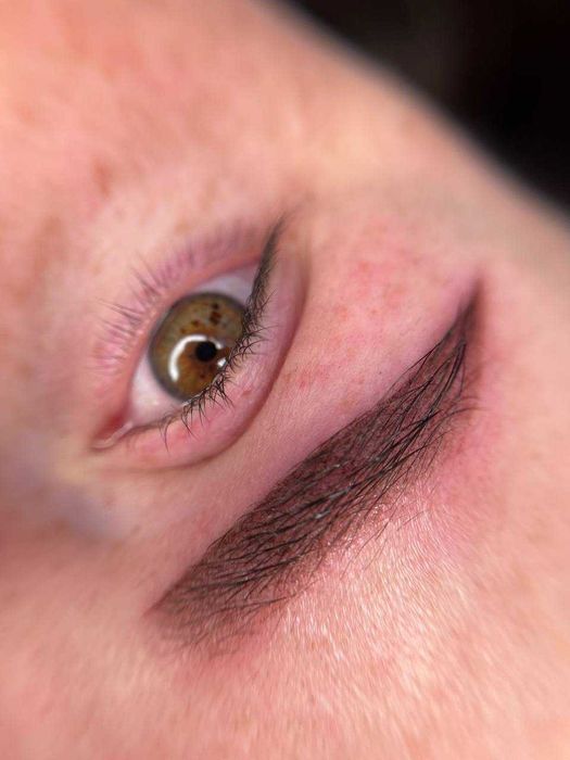 Перманентний макіяж брів