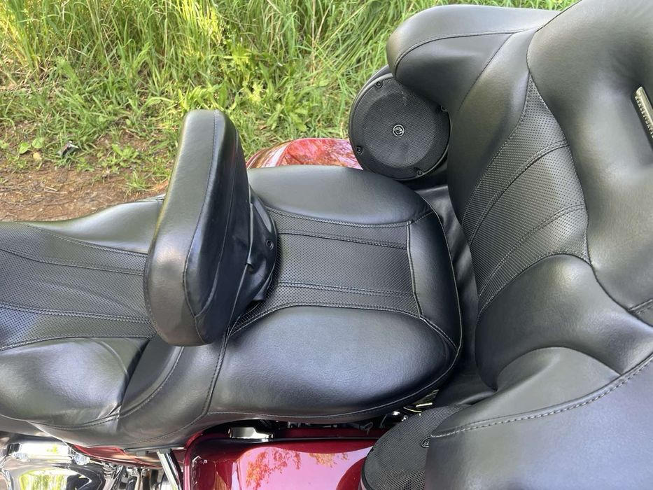 Продам мотоцикл Harley Davldson .