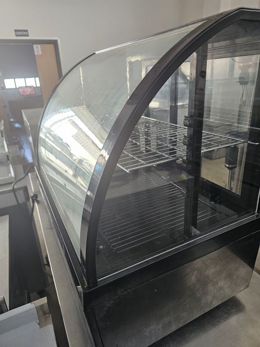 Vitrine refrigerada  de bancada