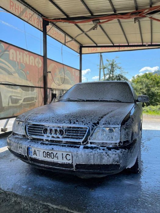 Продаж машини ауді С4