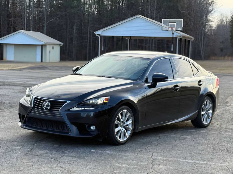 Lexus IS 250      2015