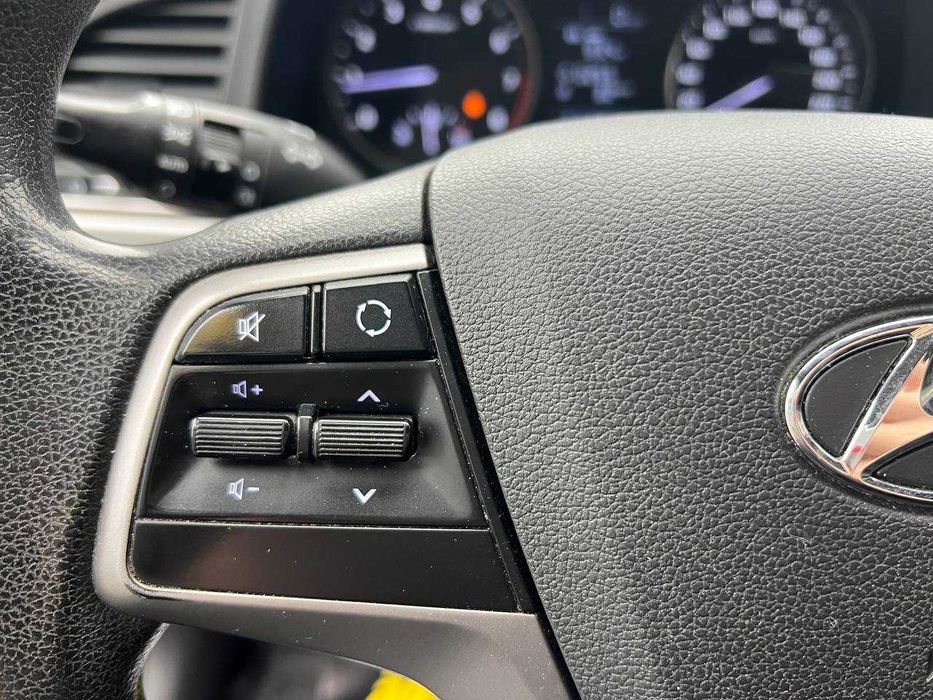 Hyundai Elantra 2016