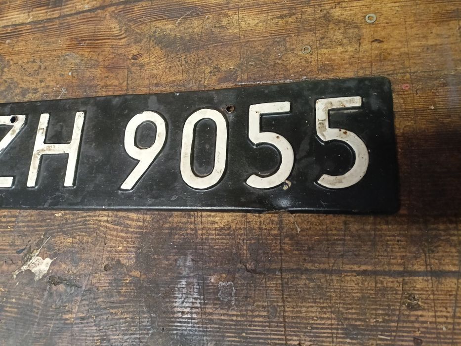 Stara tablica rejestracyjna PRL kolekcja