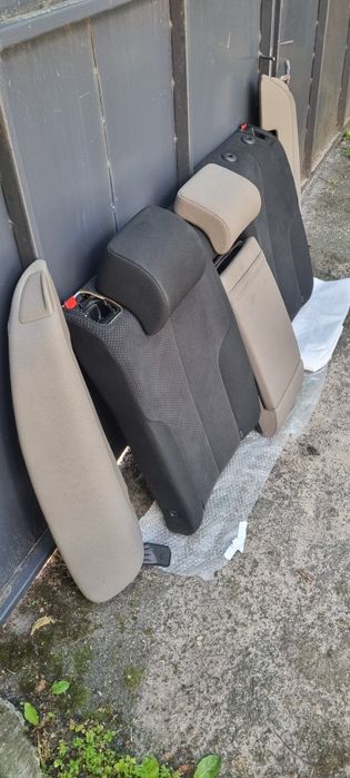 Задній ряд спинки з підлокотником пассат b6 седан