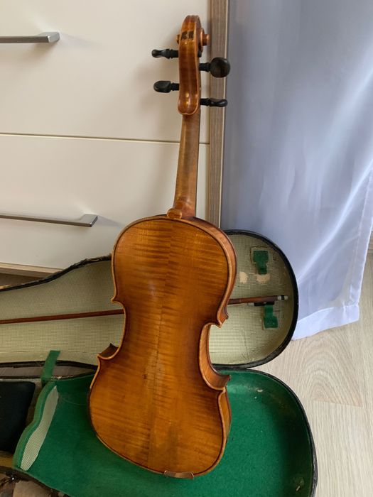 Skrzypce Antonius Stradivarius cremonensis kolekcjonerski futerał smyc