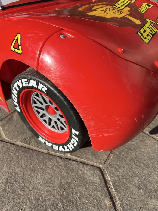 Продам електромобіль Маквін