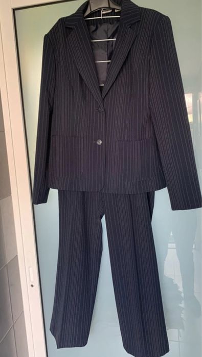 Fato Simples (Mulher)