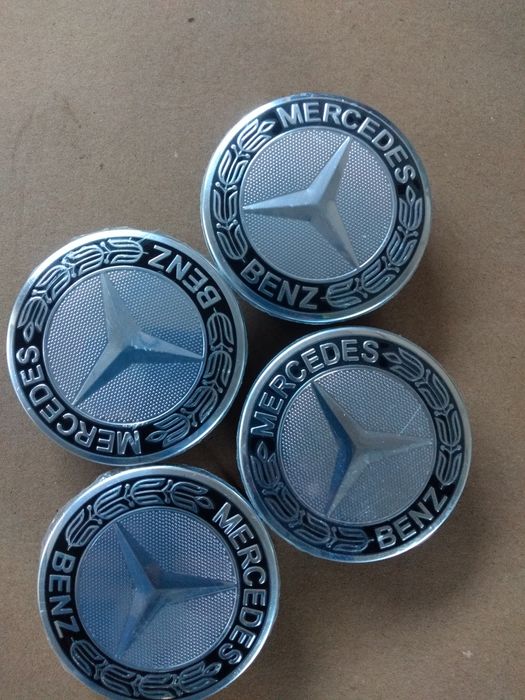 Nowe kapsle, dekielki, zaślepki 75/70 mm Mercedes.