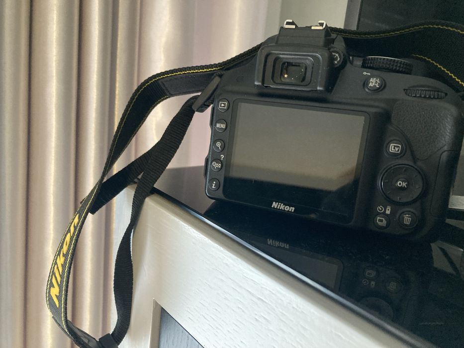 Nikon Camera64584212612481124