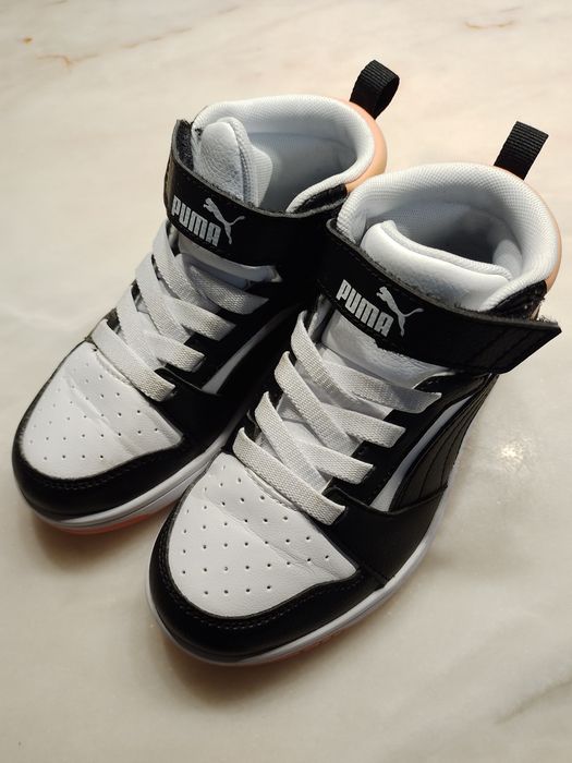 Botas Puma Rebound V6 Mid
