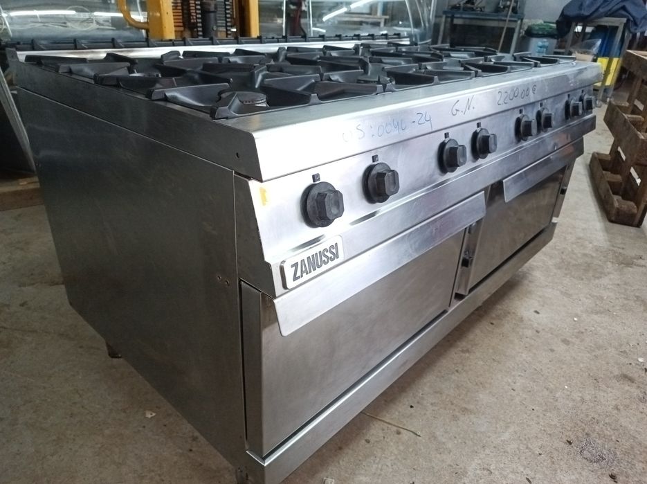 Fogão industrial a gás 8 queimadores Zanussi