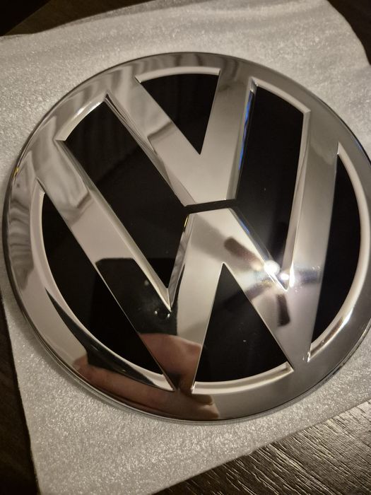 Znaczek emblemat pod Radar VW Passat B8 Arteon Golf Tourana