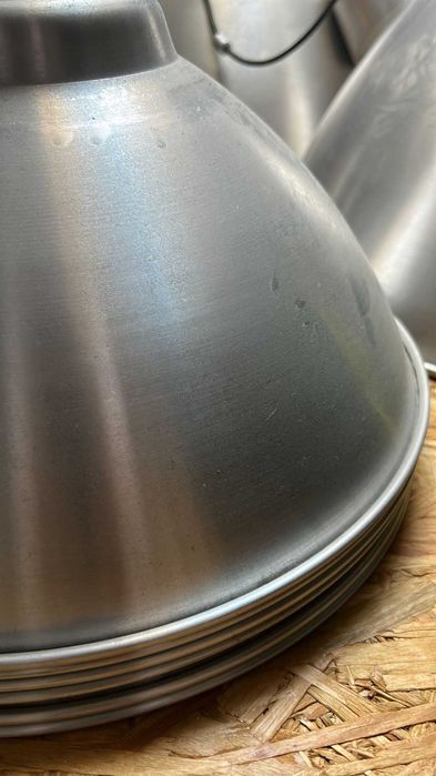 Conjunto de Candeeiros de Teto Estilo Industrial – OPORTUNIDADE