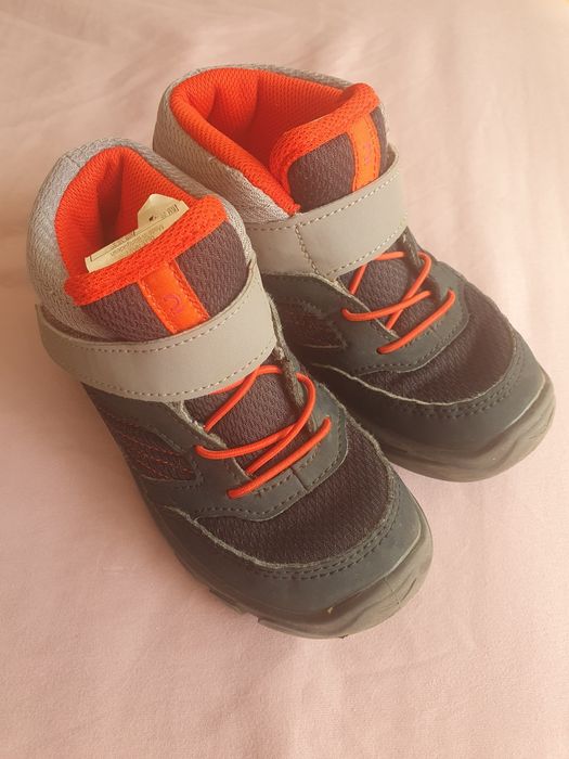Buty przejściowe/turystyczne/sportowe dla dziecka, r. 30 Quechua