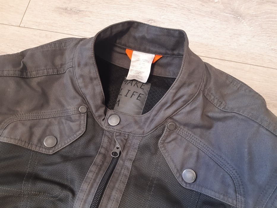 мотокуртка,  мотоштани, мотоботи, мотошолом, мотоперчатки,  мотозащи